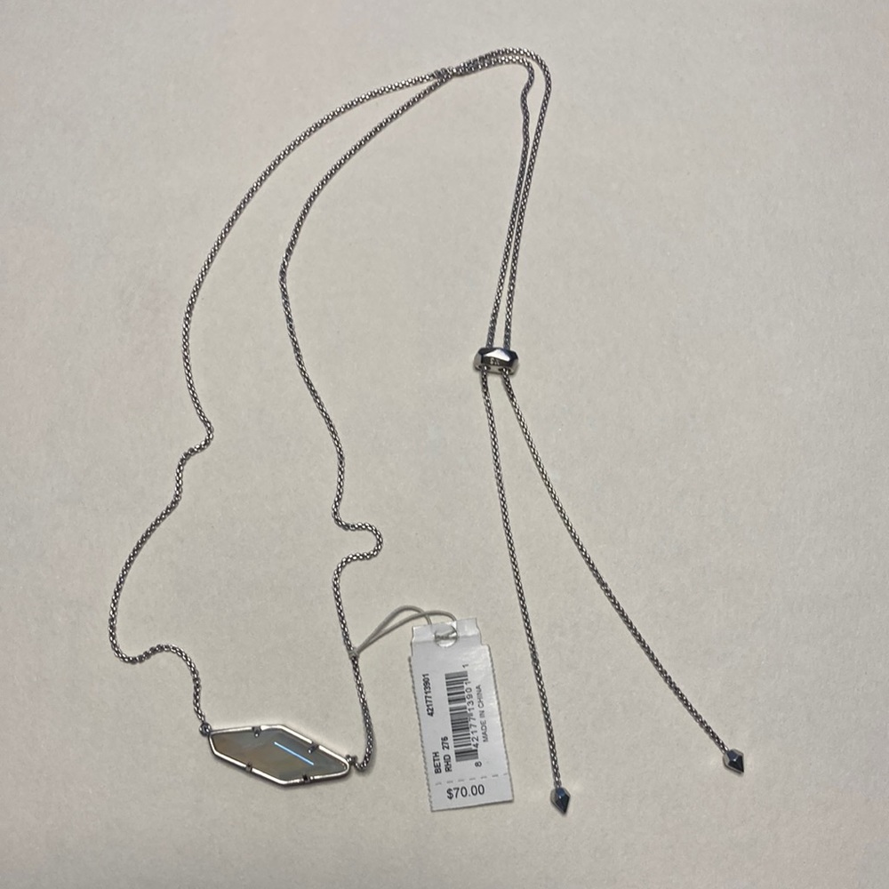 Kendra Scott Beth adjustable pendant